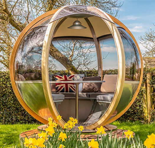 Ornate garden Rotating Seater Garden Pod